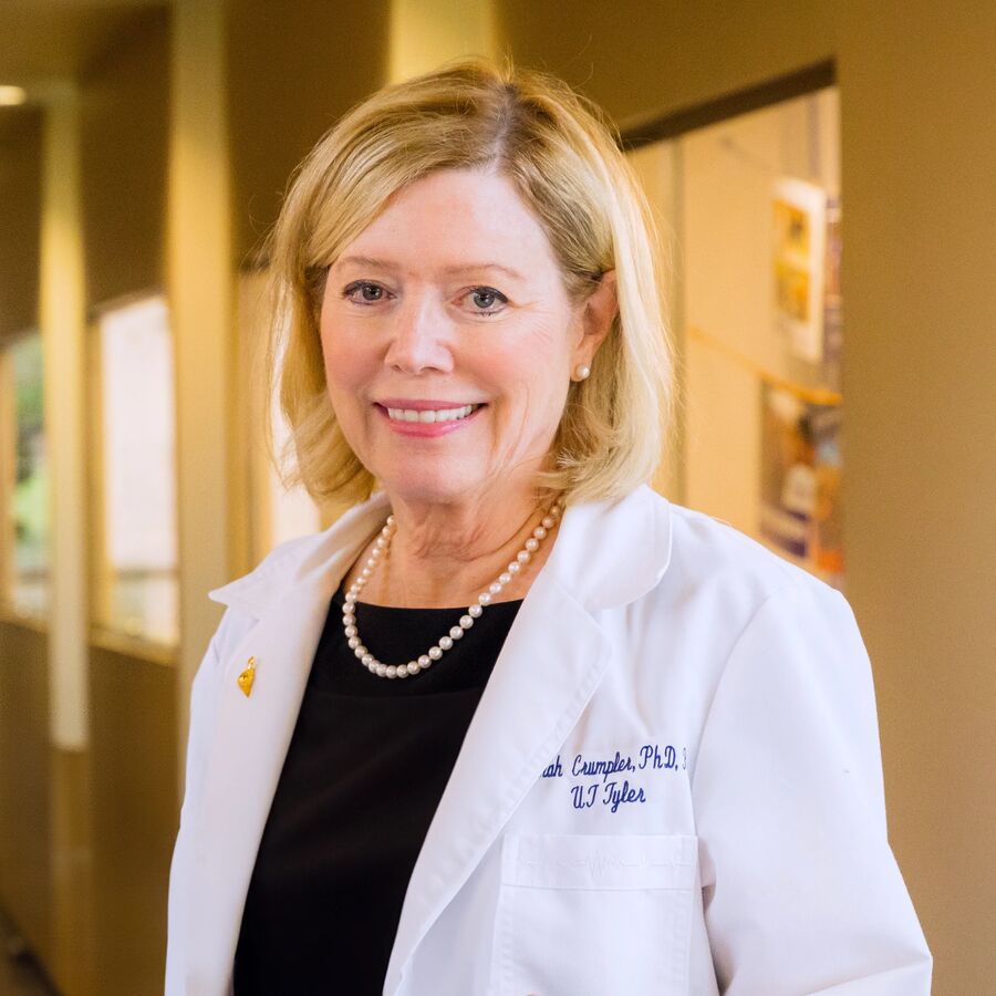 Dr. Deborah Crumpler