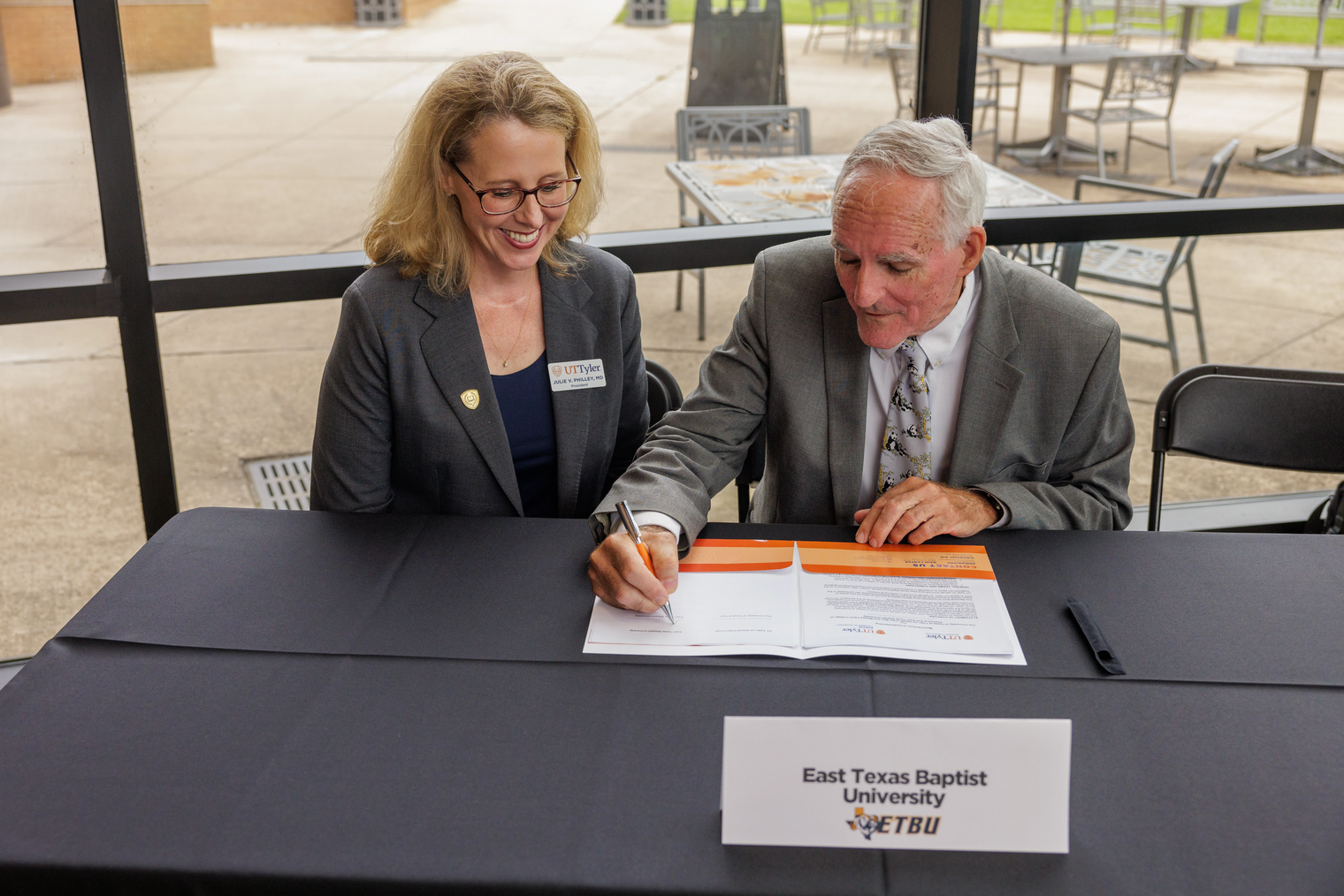 UT Tyler President Julie V. Philley Signing with East Texas Baptist University