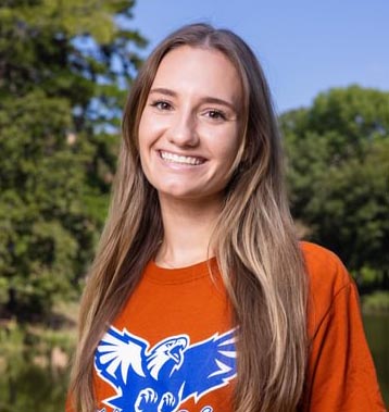 Chloe Dix, a former English major now pursuing her MA in English at UT Tyler